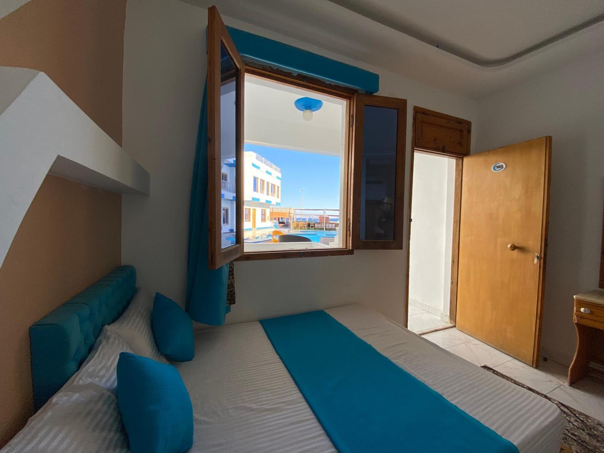 Seaview Hotel Dahab Esterno foto